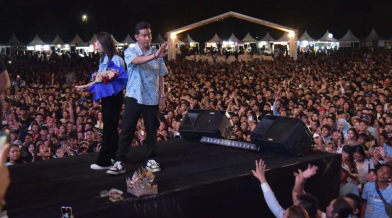 Gibran Di Konser Dewa 19 di Bali: Tetap Rukun dan Saling Dukung Untuk Indonesia Emas